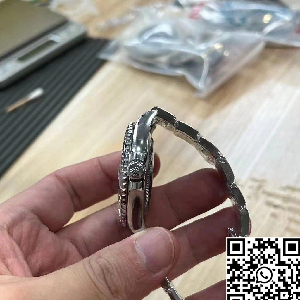 VS Factory Master Stainless Yacht M126622-0001 Rolex Steel 0315